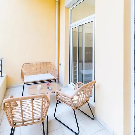 Jardin Des Muses - 2 Pieces - Parking Carre D'or Appartement